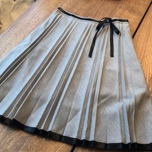 🌺BOGO Gray skirt